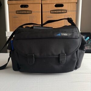 Tenba Camera Lens Bag Case Adjustable Padded Compartments Shoulder Strap 15x9x10